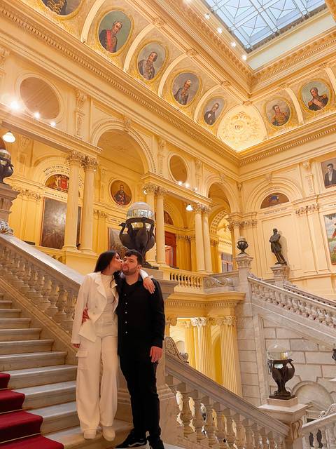 As melhores ideias e inspirações criativas de fotos para ensaio pré wedding no Museu do Ipiranga - Parque da Independência'
