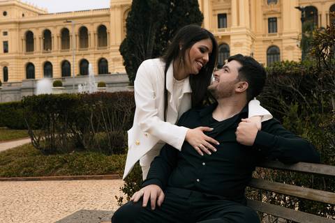 As melhores ideias e inspirações criativas de fotos para ensaio pré wedding no Museu do Ipiranga - Parque da Independência'