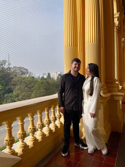 As melhores ideias e inspirações criativas de fotos para ensaio pré wedding no Museu do Ipiranga - Parque da Independência'