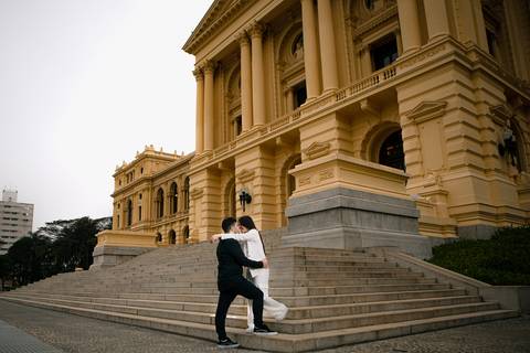 As melhores ideias e inspirações criativas de fotos para ensaio pré wedding no Museu do Ipiranga - Parque da Independência'