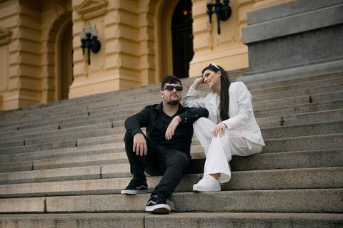 As melhores ideias e inspirações criativas de fotos para ensaio pré wedding no Museu do Ipiranga - Parque da Independência'