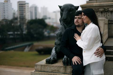 As melhores ideias e inspirações criativas de fotos para ensaio pré wedding no Museu do Ipiranga - Parque da Independência'