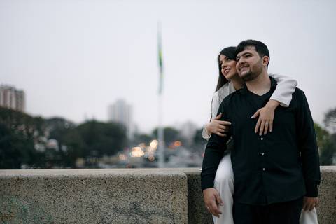 As melhores ideias e inspirações criativas de fotos para ensaio pré wedding no Museu do Ipiranga - Parque da Independência'