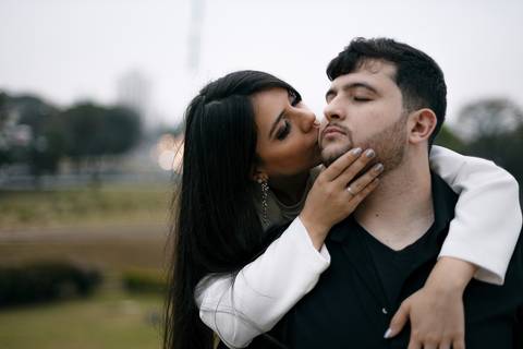 As melhores ideias e inspirações criativas de fotos para ensaio pré wedding no Museu do Ipiranga - Parque da Independência'