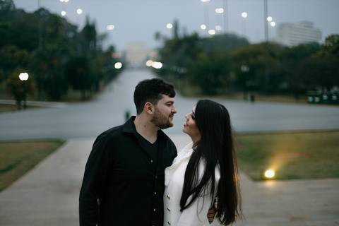As melhores ideias e inspirações criativas de fotos para ensaio pré wedding no Museu do Ipiranga - Parque da Independência'