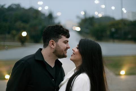 As melhores ideias e inspirações criativas de fotos para ensaio pré wedding no Museu do Ipiranga - Parque da Independência'