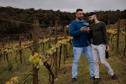 As melhores ideias e inspirações criativas de fotos para ensaio pré wedding na Vinícola XV de Novembro em São Roque '