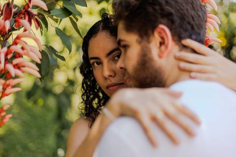As melhores ideias e inspirações criativas de fotos para ensaio pré wedding romântico no parque Jardim Botânico  '