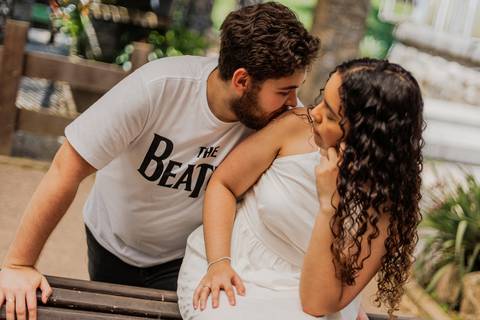 As melhores ideias e inspirações criativas de fotos para ensaio pré wedding romântico no parque Jardim Botânico  '