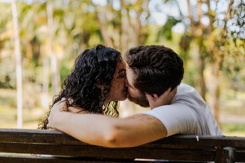 As melhores ideias e inspirações criativas de fotos para ensaio pré wedding romântico no parque Jardim Botânico  '