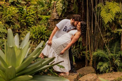 As melhores ideias e inspirações criativas de fotos para ensaio pré wedding romântico no parque Jardim Botânico  '