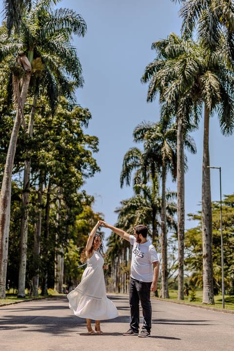 As melhores ideias e inspirações criativas de fotos para ensaio pré wedding romântico no parque Jardim Botânico  '