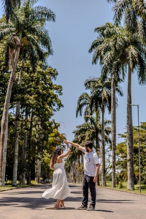 As melhores ideias e inspirações criativas de fotos para ensaio pré wedding romântico no parque Jardim Botânico  '
