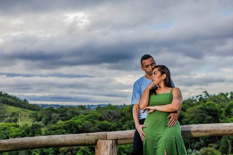 As melhores ideias e inspirações de fotos criativas para ensaio pré wedding no mirante do Saboó em São Roque'
