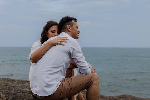 As melhores ideias e inspirações de fotos criativas para ensaio pré wedding na Praia'