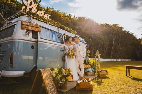 As melhores ideias e inspirações de fotos criativas de casamento do ensaio do casal no Sítio Della Torre em Mairiporã'