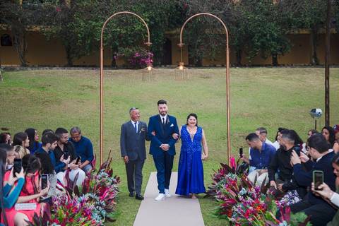 As melhores ideias e inspirações criativas de fotos da cerimônia do espaço Verde Nobre Eventos'