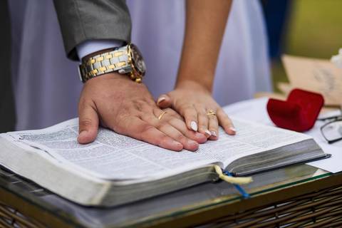 As melhores ideias e inspirações criativas de fotos da cerimônia no sítio'