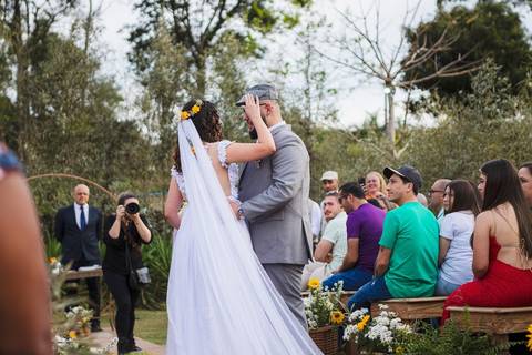 As melhores ideias e inspirações criativas de fotos da cerimônia no sítio'