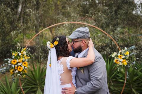 As melhores ideias e inspirações criativas de fotos da cerimônia no sítio'