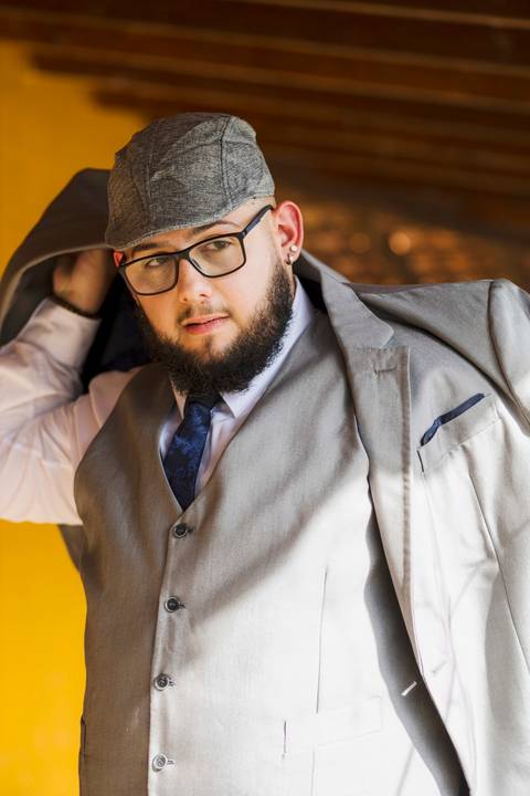 As melhores ideias e inspirações criativas de fotos do making of do noivo'