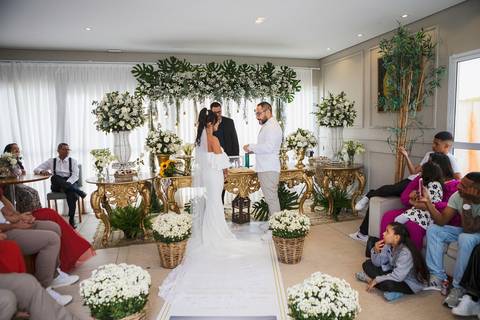 As melhores ideias e inspirações criativas de fotos de casamento na cerimônia no condomínio'