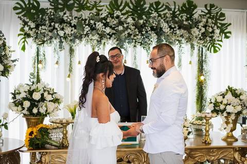 As melhores ideias e inspirações criativas de fotos de casamento na cerimônia no condomínio'