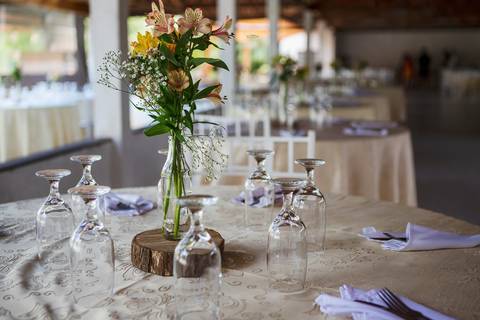 As melhores ideias e inspirações criativas de fotos de casamento da decoração na chácara Porto Fest'
