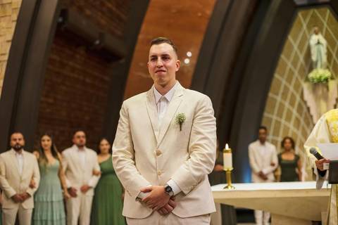 As melhores ideias e inspirações criativas de fotos de casamento na Igreja Paróquia Nossa Senhora de Lourdes '