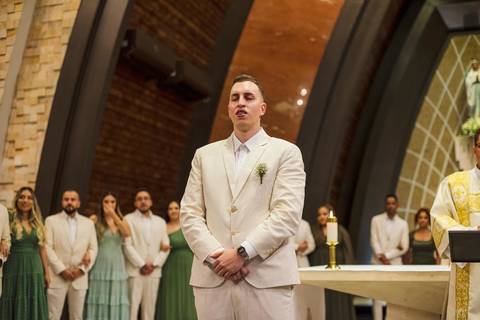 As melhores ideias e inspirações criativas de fotos de casamento na Igreja Paróquia Nossa Senhora de Lourdes '