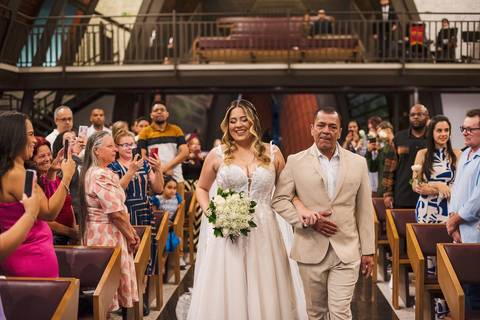 As melhores ideias e inspirações criativas de fotos de casamento na Igreja Paróquia Nossa Senhora de Lourdes '