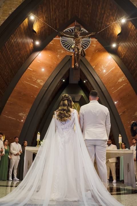 As melhores ideias e inspirações criativas de fotos de casamento na Igreja Paróquia Nossa Senhora de Lourdes '