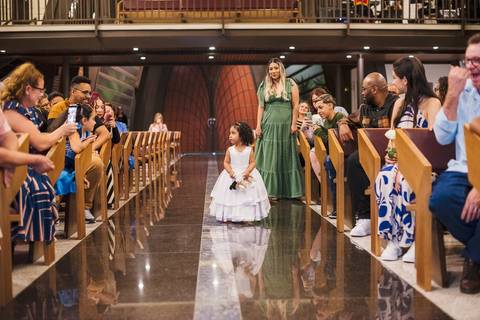 As melhores ideias e inspirações criativas de fotos de casamento na Igreja Paróquia Nossa Senhora de Lourdes '