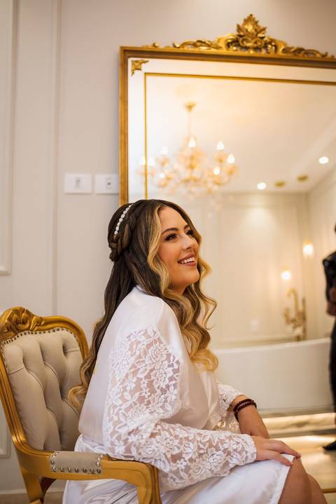 As melhores ideias e inspirações criativas de fotos de casamento do making of da noiva no Studio Jéssica Seixas Beaut'