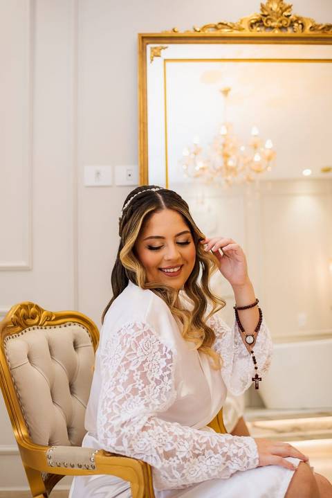 As melhores ideias e inspirações criativas de fotos de casamento do making of da noiva no Studio Jéssica Seixas Beaut'