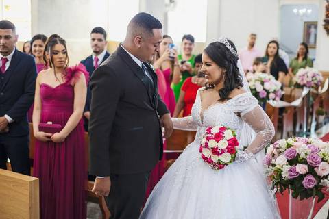 As melhores ideias e inspirações criativas de fotos de casamento na Paróquia São Judas Tadeu'