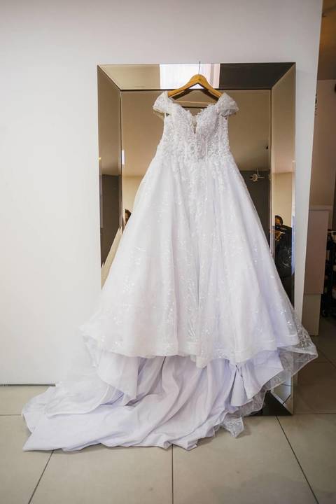 As melhores ideias e inspirações criativas de fotos de casamento do making of da noiva no Yasmim Makeup'