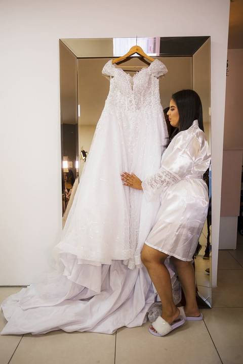 As melhores ideias e inspirações criativas de fotos de casamento do making of da noiva no Yasmim Makeup'