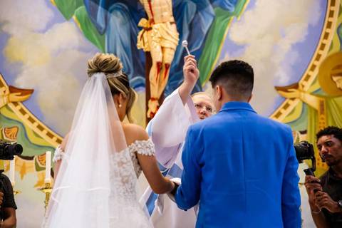 As melhores ideias e inspirações criativas de fotos de casamento na Paroquia Santíssima Trindade'