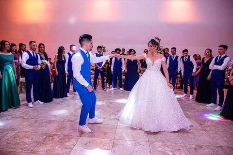 As melhores ideias e inspirações criativas de fotos de casamento no Buffet Pavaneli Eventos'