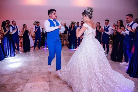 As melhores ideias e inspirações criativas de fotos de casamento no Buffet Pavaneli Eventos'