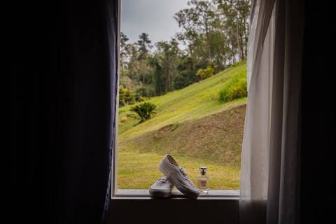 As melhores ideias e inspirações criativas de fotos de casamento do making of da noiva no espaço Carpe Diem'