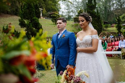 As melhores ideias e inspirações criativas de fotos de casamento dos noivos na cerimônia no espaço Carpe Diem'