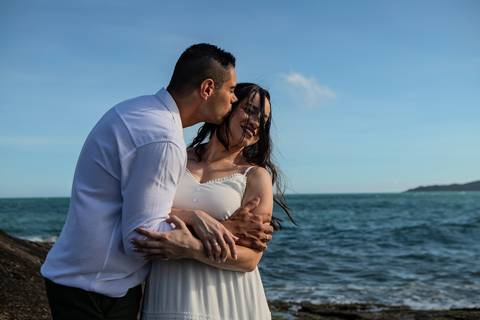 As melhores ideias e inspirações de fotos criativas para ensaio pré wedding na praia do Guarujá Praia das Conchas e Perequê'