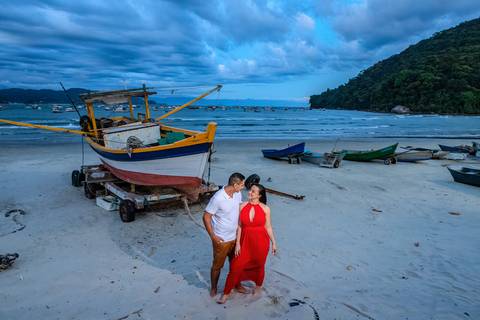 As melhores ideias e inspirações de fotos criativas para ensaio pré wedding na praia do Guarujá Praia das Conchas e Perequê'