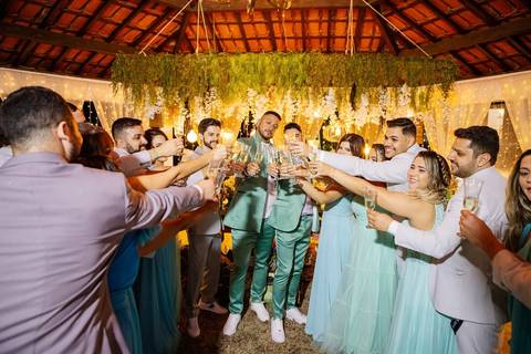 As melhores ideias e inspirações criativas de fotos de casamento no Espaço La Capela'