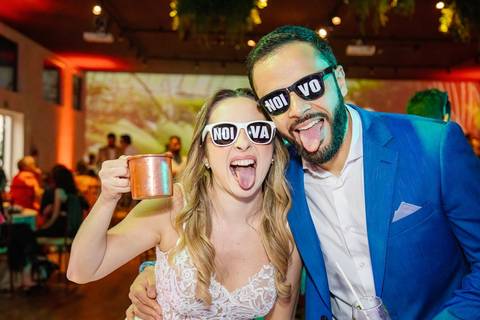 As melhores ideias e inspirações criativas de fotos de casamento da dos noivos no Espaço Vitta Eventos'