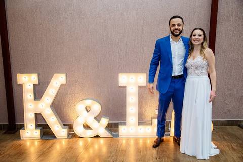 As melhores ideias e inspirações criativas de fotos de casamento da dos noivos no Espaço Vitta Eventos'