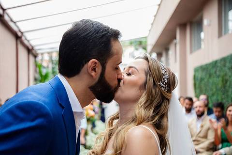 As melhores ideias e inspirações criativas de fotos de casamento da do momento da cerimônia no Espaço Vitta Eventos'