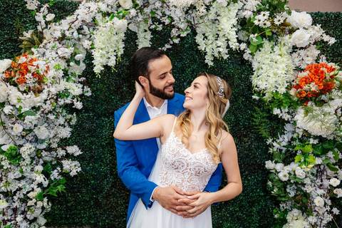 As melhores ideias e inspirações criativas de fotos de casamento da dos noivos no Espaço Vitta Eventos'